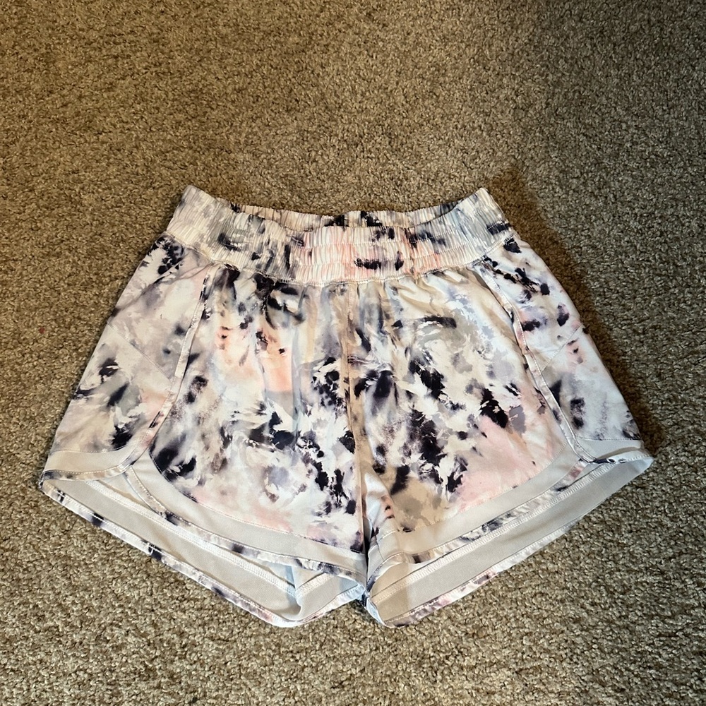 EUC Women's Tie-Dye Shorts